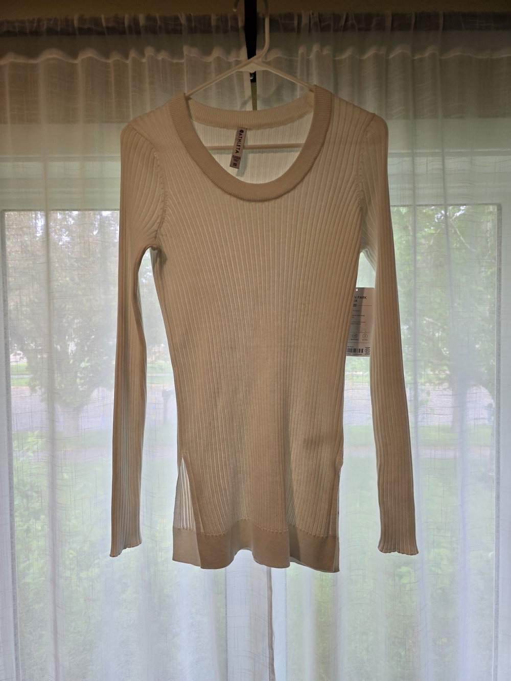 NWT Athleta Ivory Ribbed Long-Sleeve Scoop Neck Top